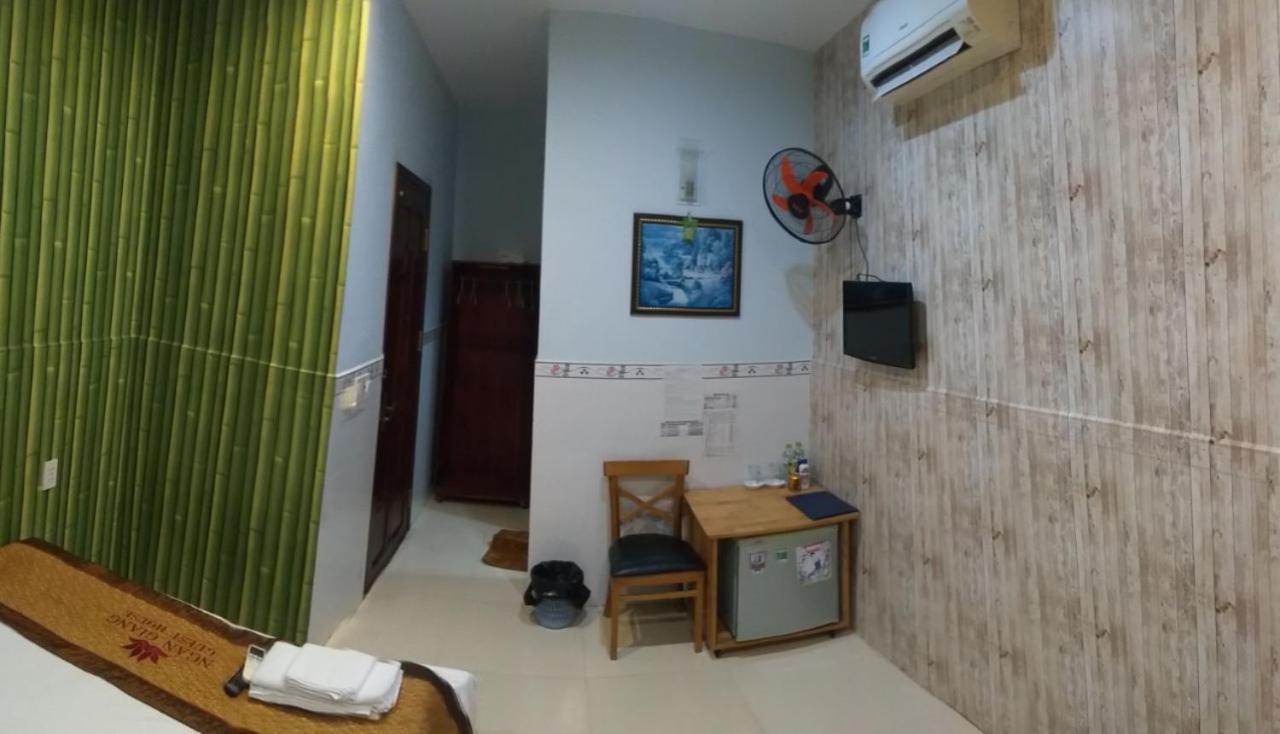 Ngan Giang Guesthouse Дуонг-Донг Экстерьер фото