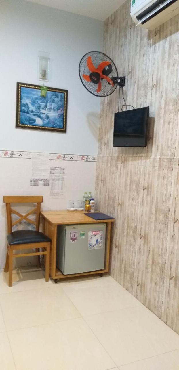 Ngan Giang Guesthouse Дуонг-Донг Экстерьер фото