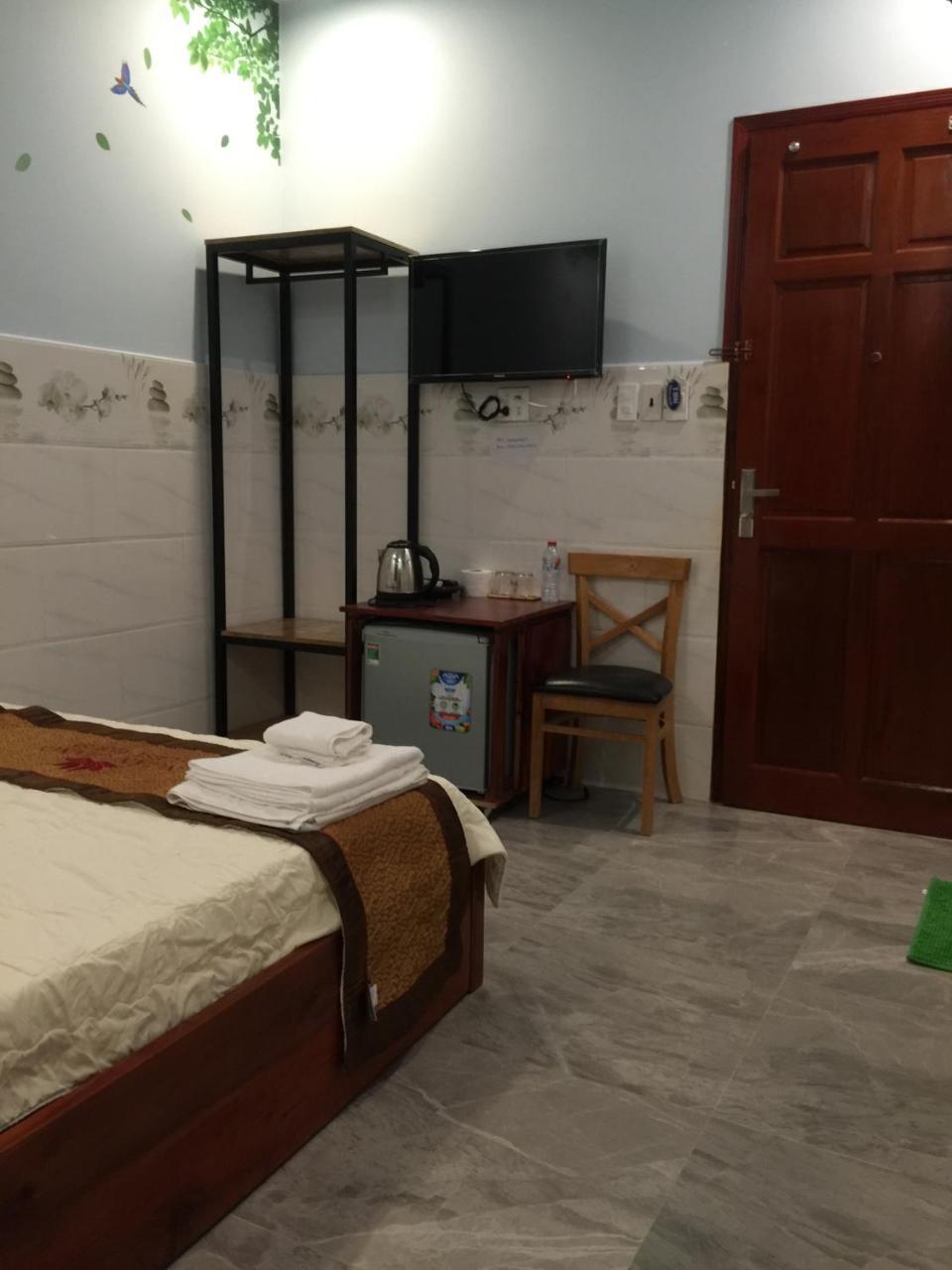Ngan Giang Guesthouse Дуонг-Донг Экстерьер фото