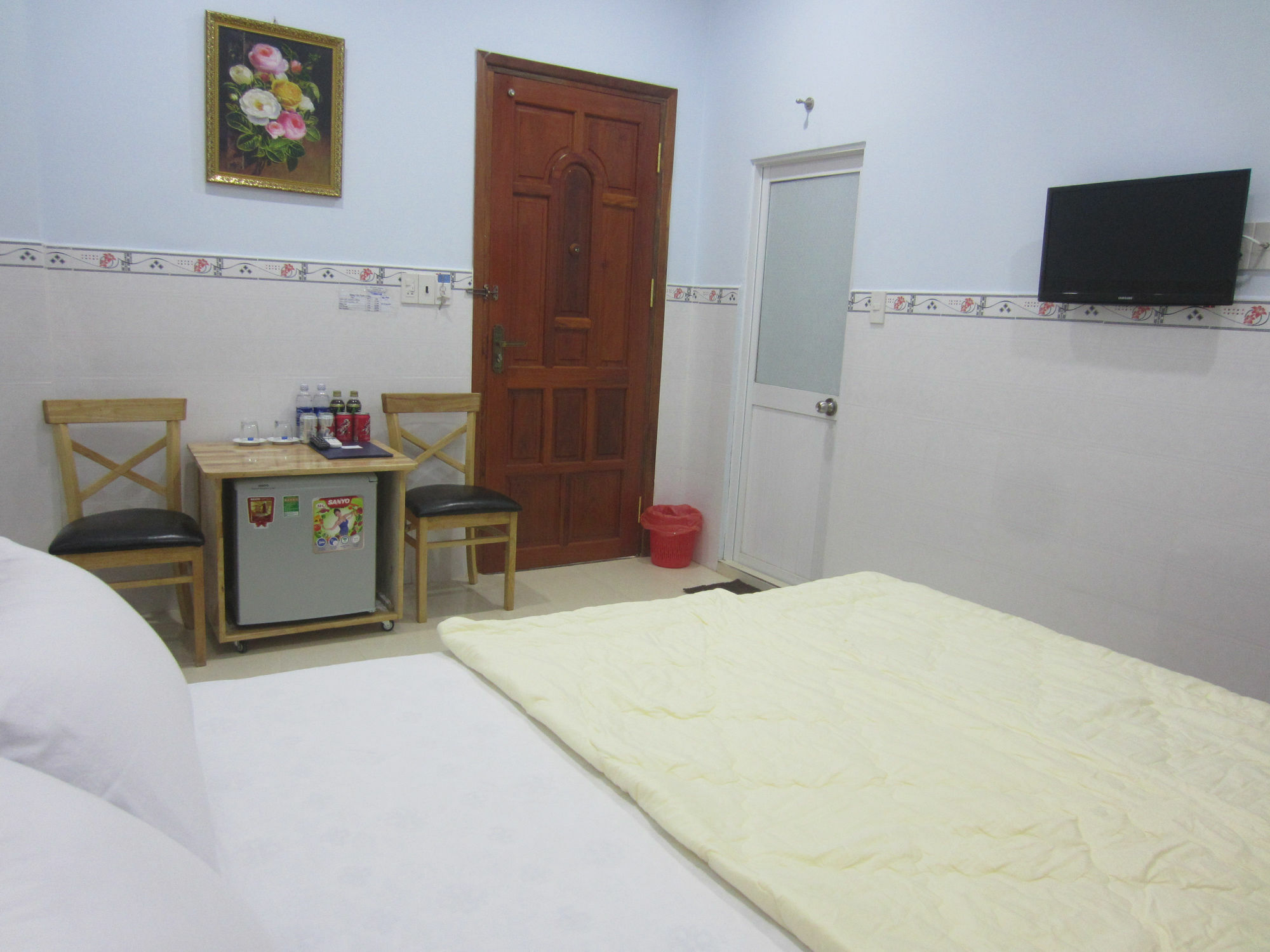Ngan Giang Guesthouse Дуонг-Донг Экстерьер фото